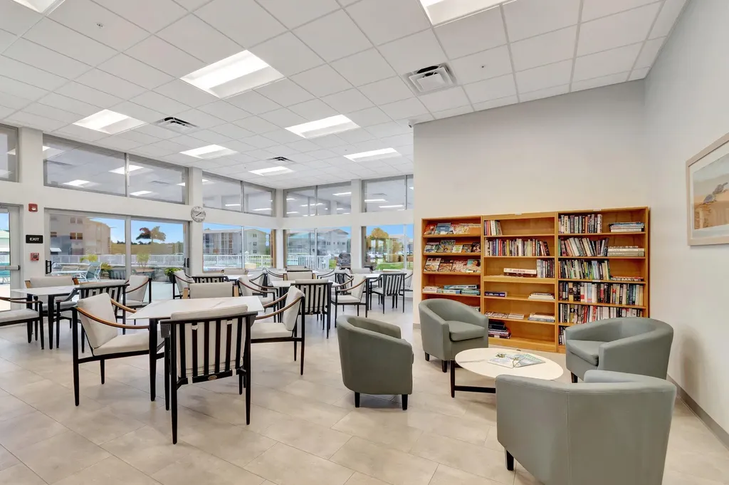 210 Horizons E Boynton Beach FL 33435