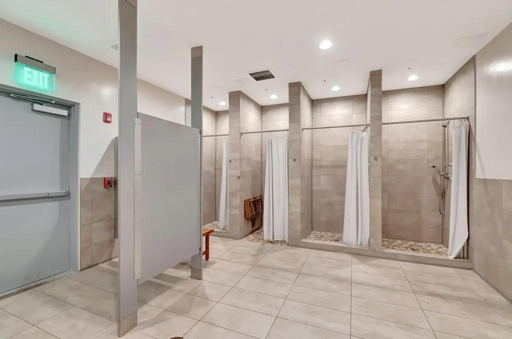210 Horizons E Boynton Beach FL 33435