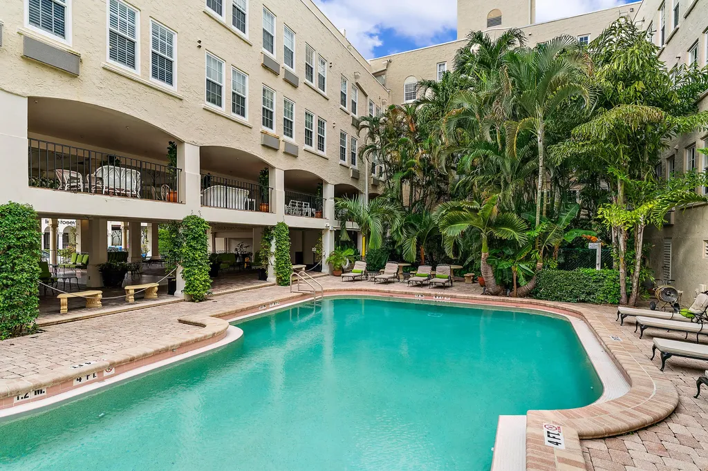 235 Sunrise Avenue Palm Beach FL 33480