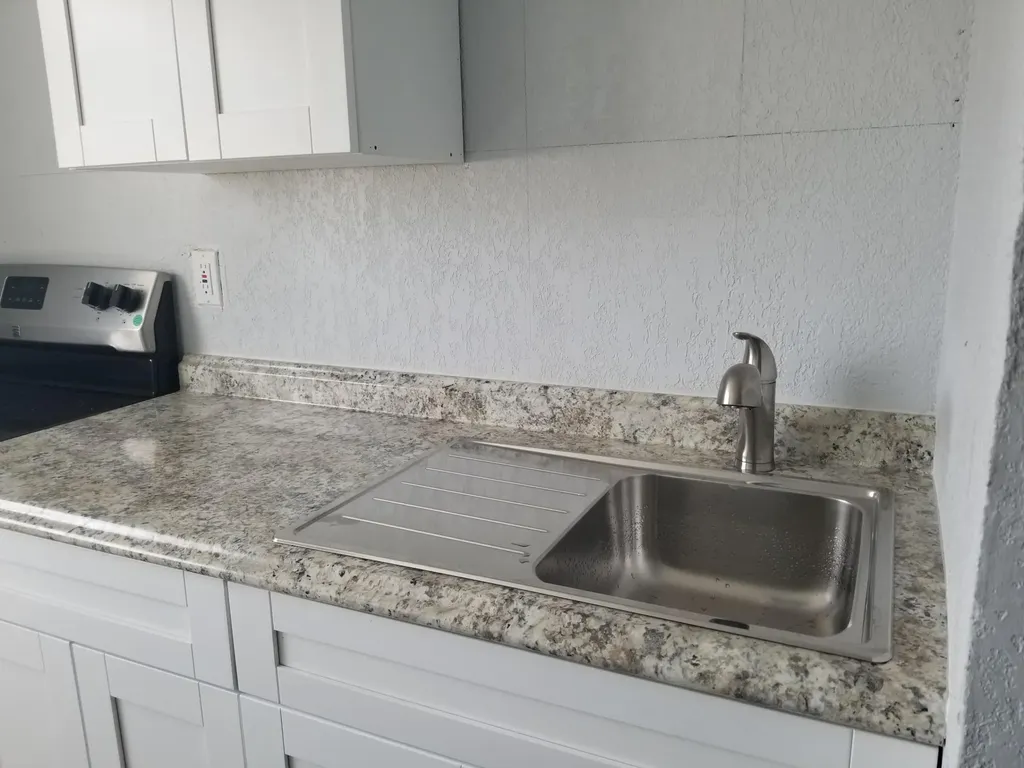 700 N Tamarind Avenue West Palm Beach FL 33401