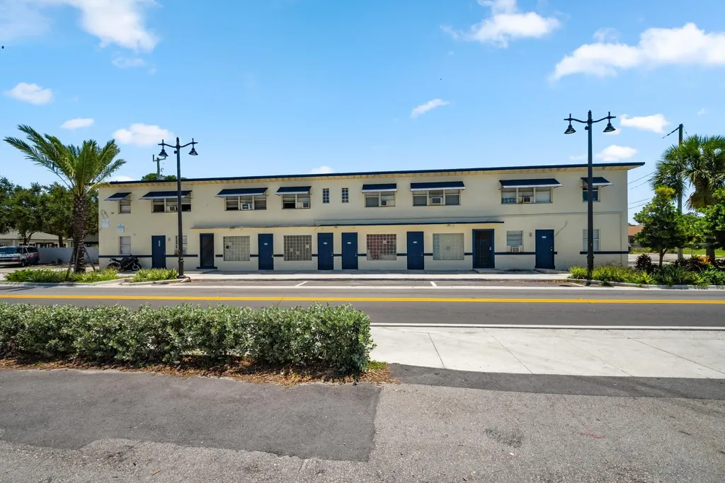 700 N Tamarind Avenue West Palm Beach FL 33401