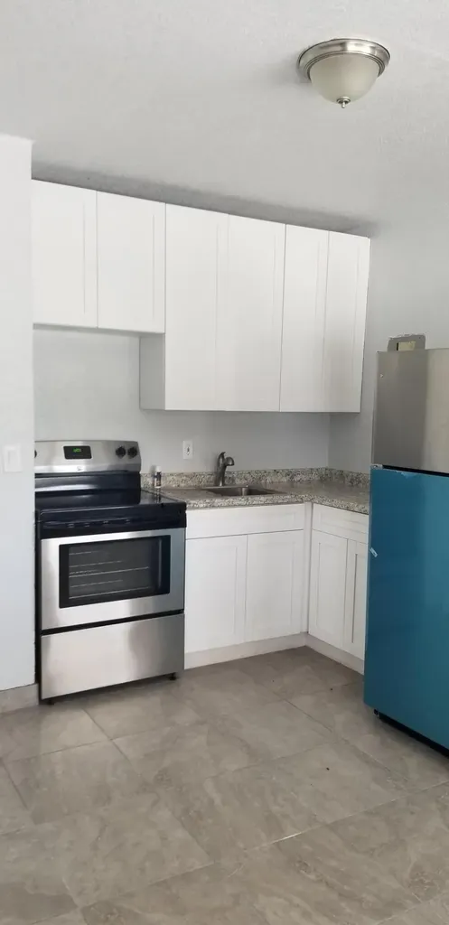 700 N Tamarind Avenue West Palm Beach FL 33401
