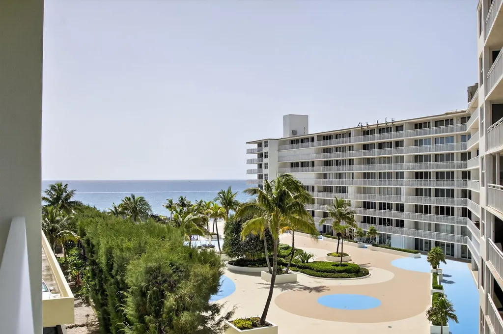 3540 S Ocean Boulevard South Palm Beach FL 33480