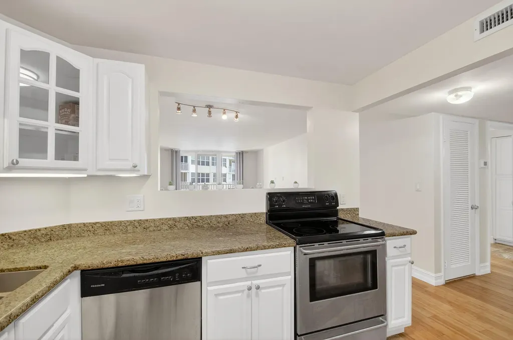 3540 S Ocean Boulevard South Palm Beach FL 33480