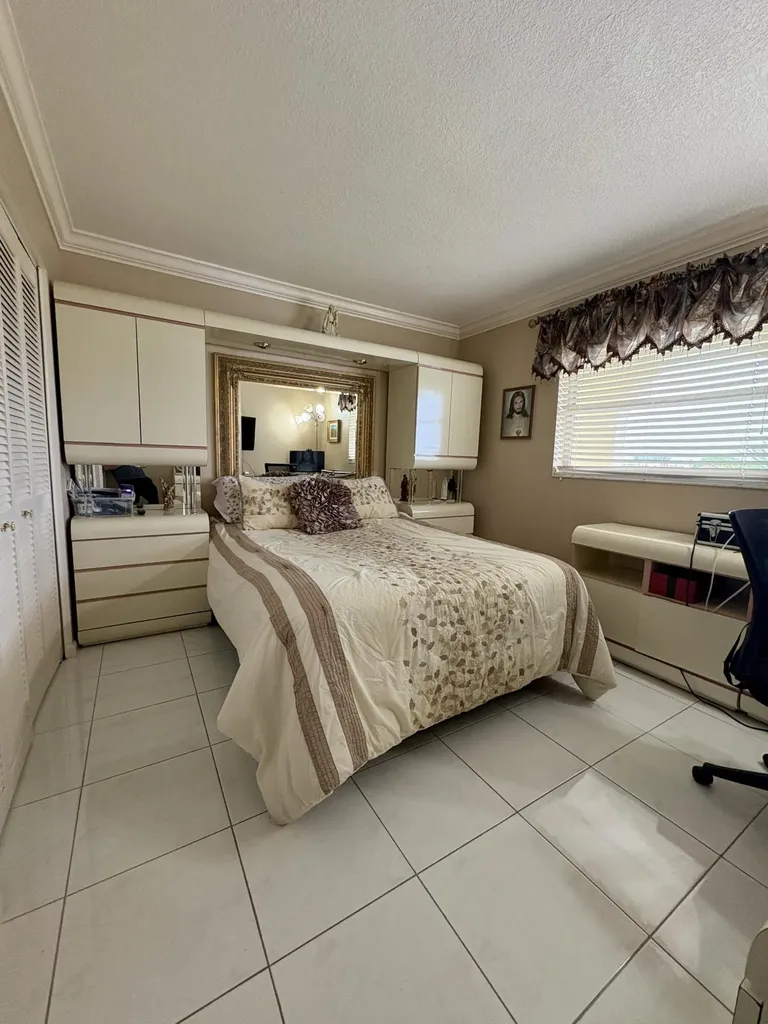23249 Barwood Lane Boca Raton FL 33428