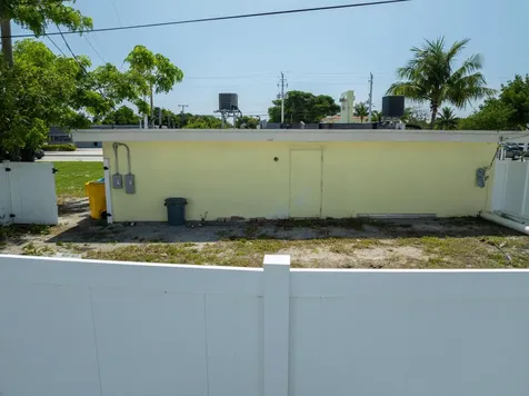 805 N Federal Highway Boynton Beach FL 33435