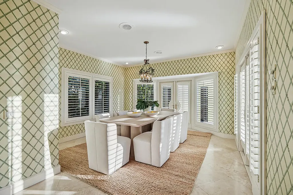 143 E Inlet Drive Palm Beach FL 33480