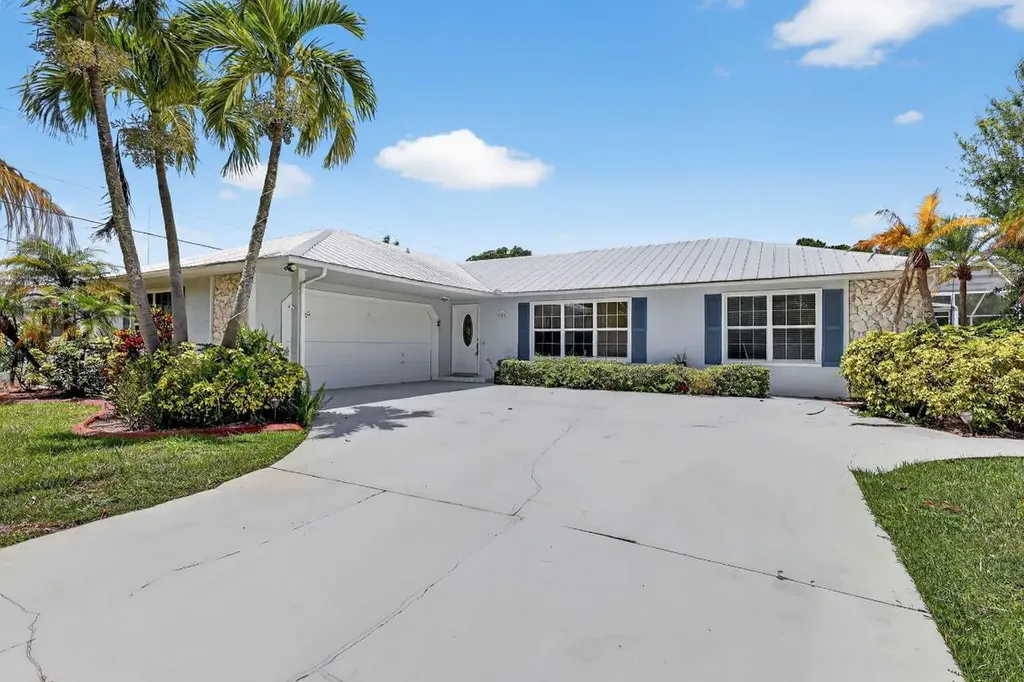 2309 SE Luau Avenue Port St Lucie FL 34952