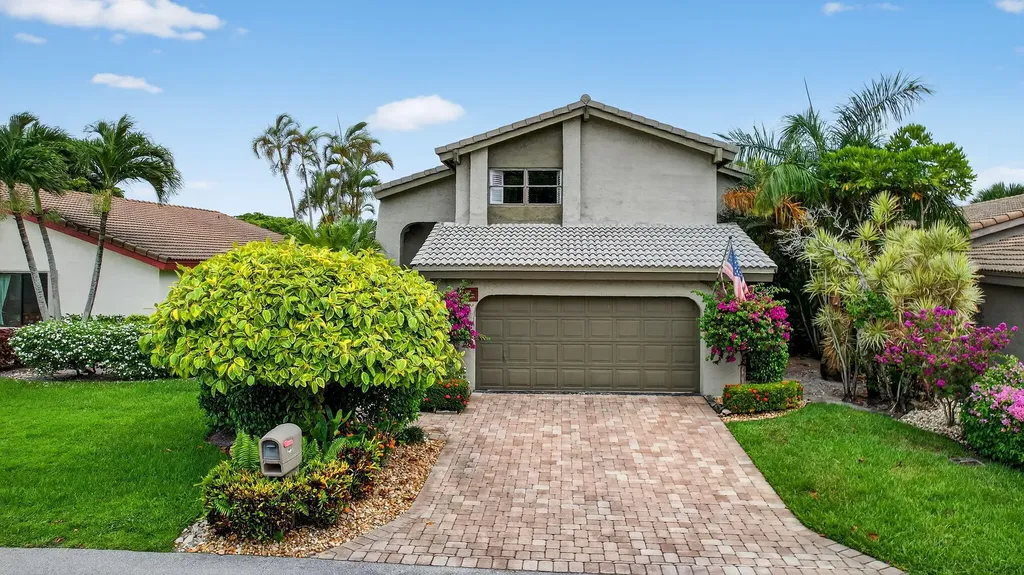 5661 Lakeview Mews Drive Boynton Beach FL 33437