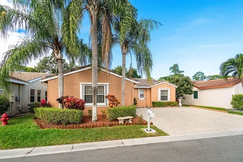 156 Caribe Court Greenacres FL 33413