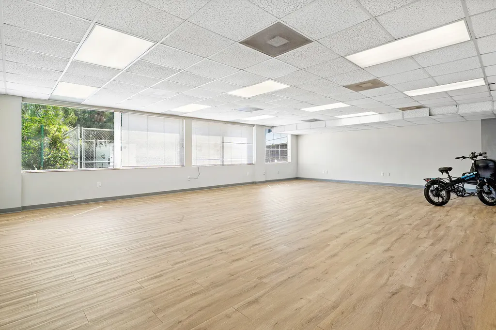 555 SW 12th Avenue Pompano Beach FL 33069