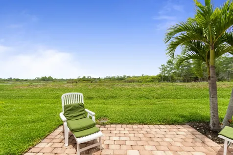 1302 Mahogany Place Palm Beach Gardens FL 33418