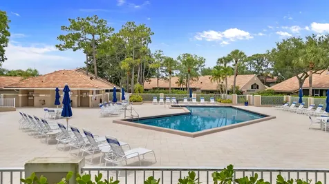 1302 Mahogany Place Palm Beach Gardens FL 33418