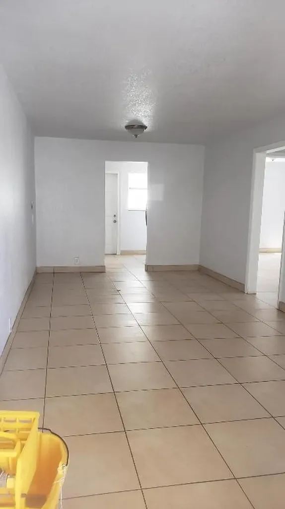 919 6th Street West Palm Beach FL 33401