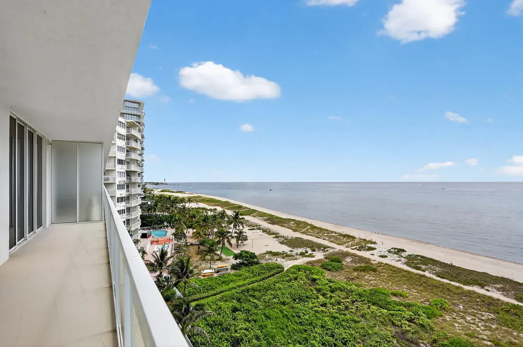 704 N Ocean Boulevard Pompano Beach FL 33062