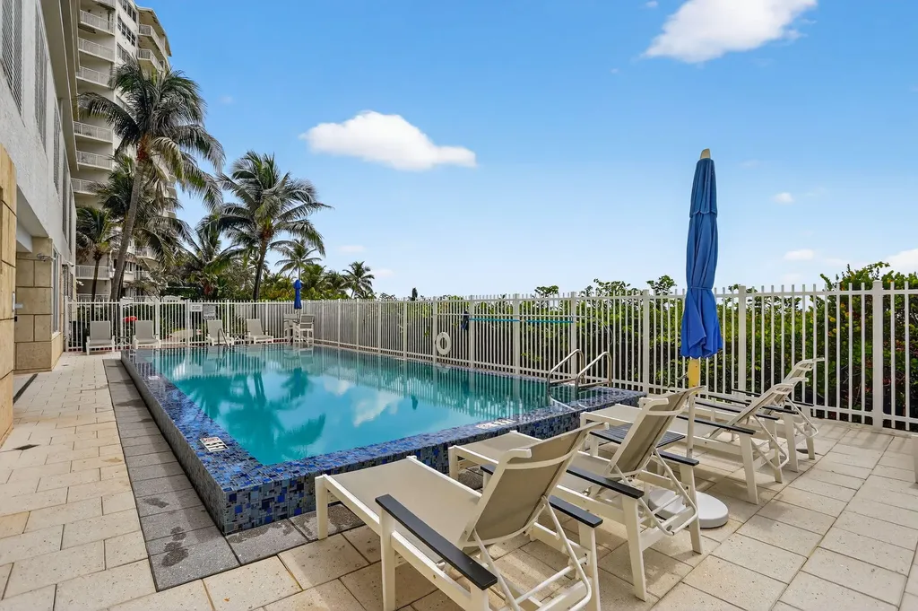 704 N Ocean Boulevard Pompano Beach FL 33062