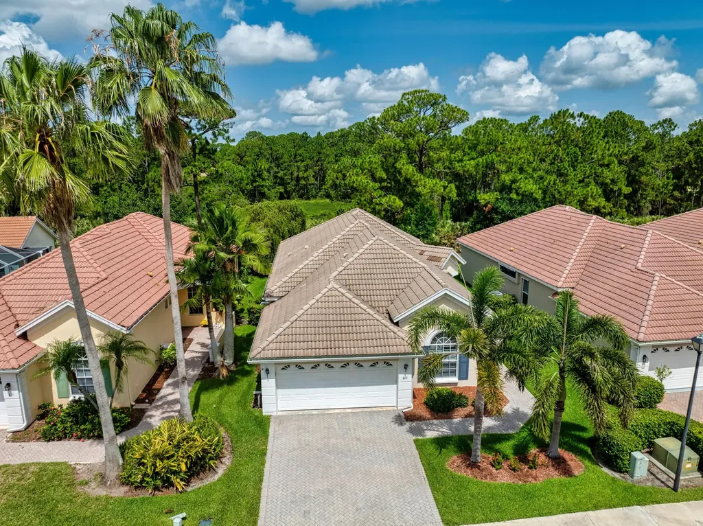 613 SW Andros Circle Port St Lucie FL 34986
