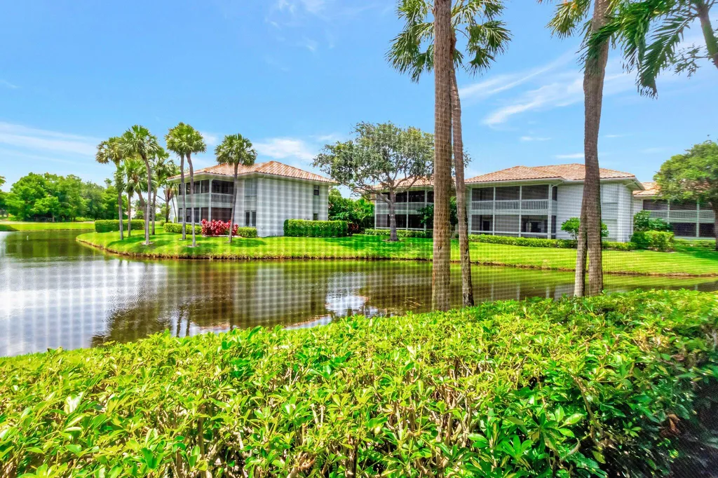 19819 Boca West Drive Boca Raton FL 33434