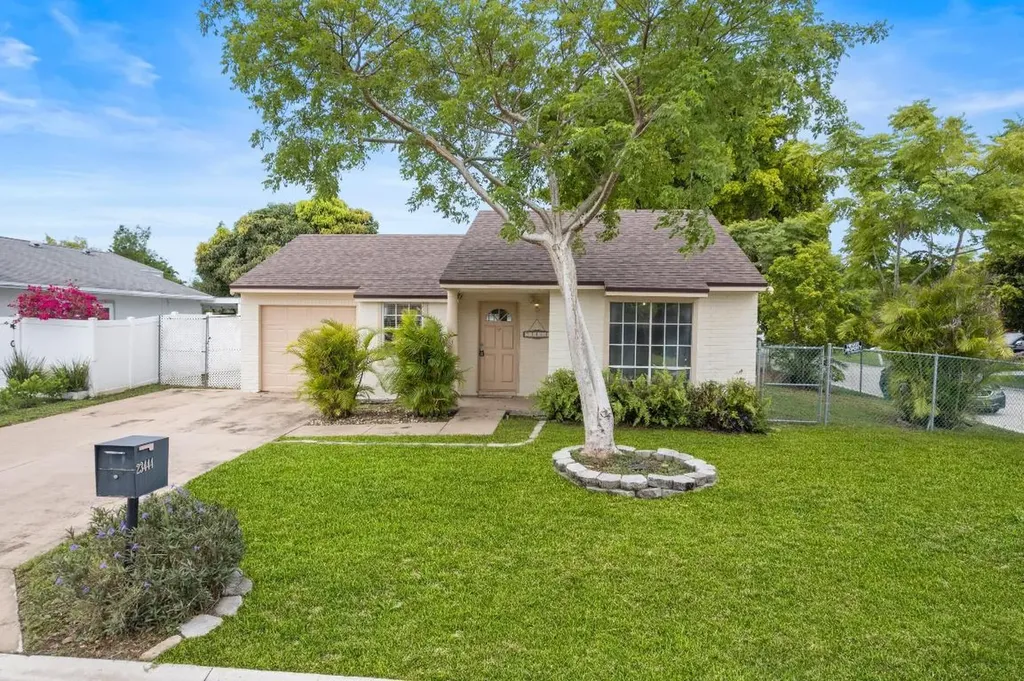 23444 Shetland Run Boca Raton FL 33433