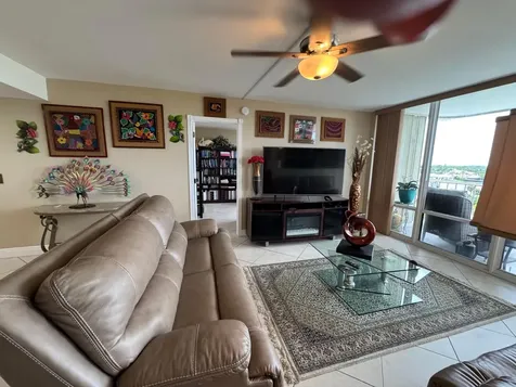 336 Golfview Road North Palm Beach FL 33408