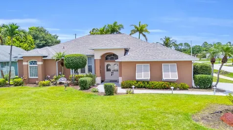 3592 SW Rosser Boulevard Port St Lucie FL 34953