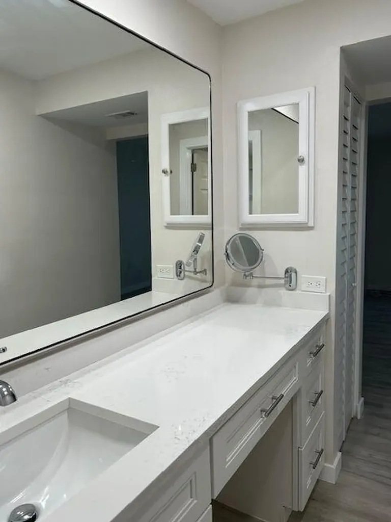 2811 Garden Drive S Lake Worth Beach FL 33461
