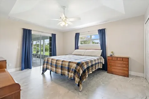 1976 SW Aaron Lane Port St Lucie FL 34953