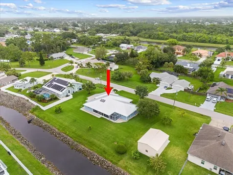 1976 SW Aaron Lane Port St Lucie FL 34953