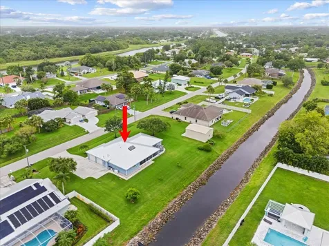 1976 SW Aaron Lane Port St Lucie FL 34953