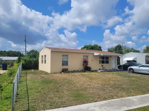 301 W 29th Street Riviera Beach FL 33404