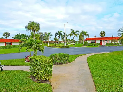 5800 Fernley Drive W West Palm Beach FL 33415