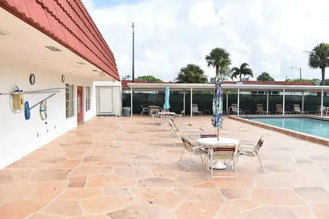 5800 Fernley Drive W West Palm Beach FL 33415