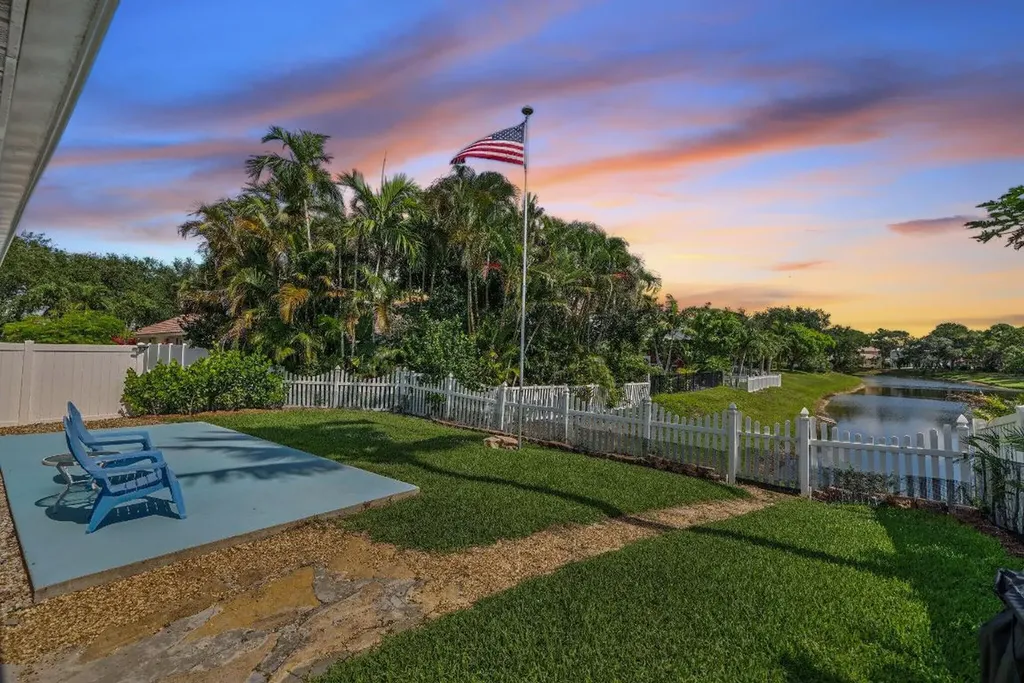 1071 Delray Lakes Drive Delray Beach FL 33444