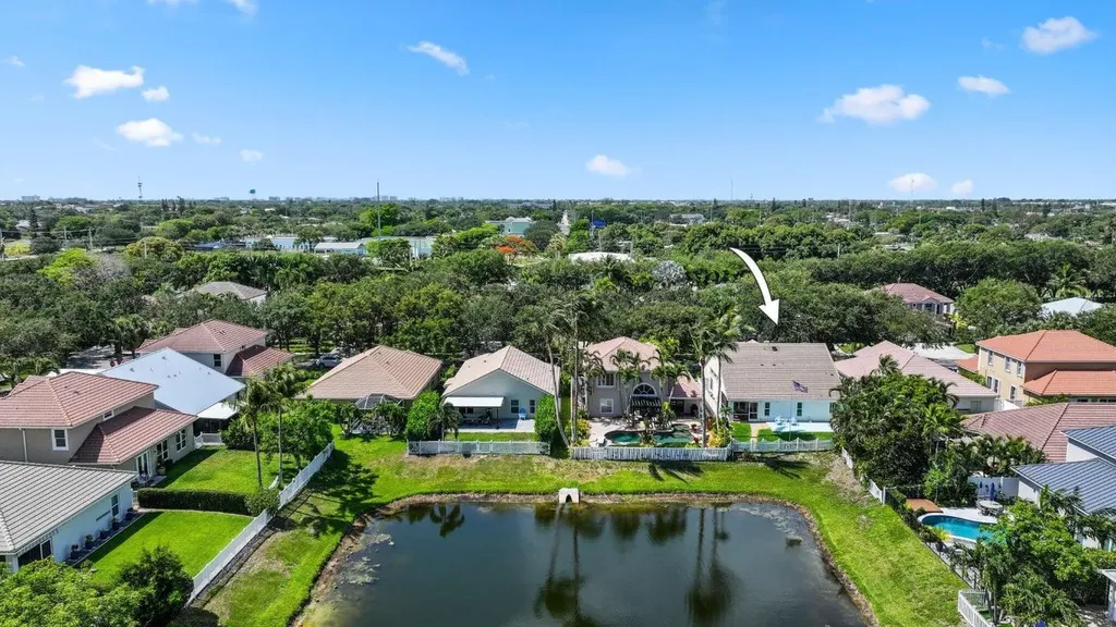 1071 Delray Lakes Drive Delray Beach FL 33444
