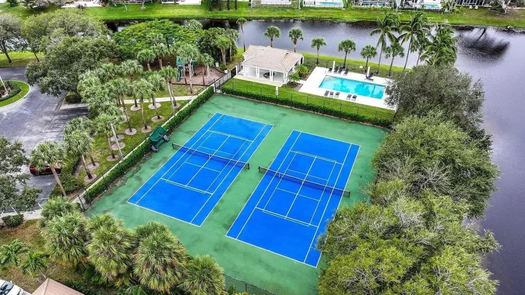 1071 Delray Lakes Drive Delray Beach FL 33444