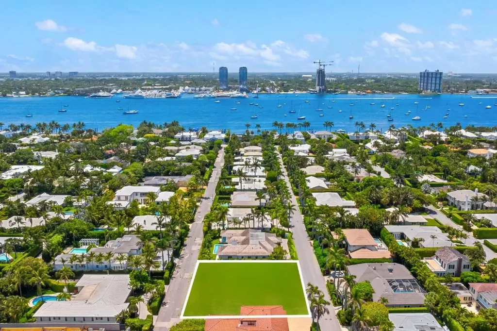 226 List Road Palm Beach FL 33480