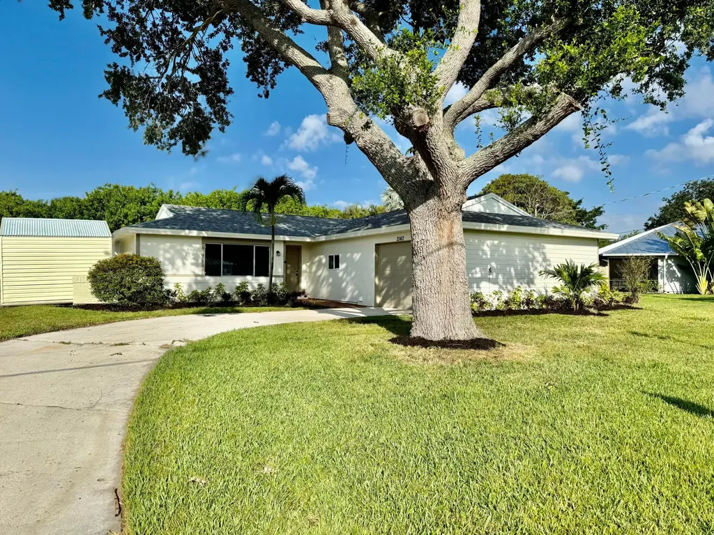 2143 4th Court SE Vero Beach FL 32962
