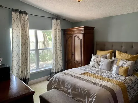 1652 Crooked Stick Way Greenacres FL 33413