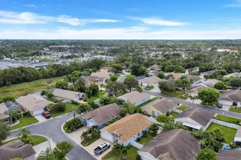 1652 Crooked Stick Way Greenacres FL 33413