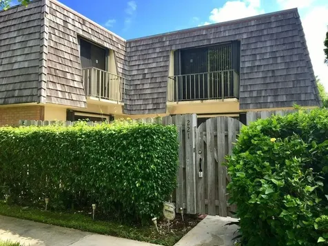221 Lake Arbor Drive Palm Springs FL 33461