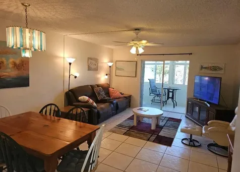 2581 N Garden 202 Drive N Lake Worth FL 33461