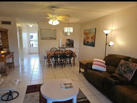 2581 N Garden 202 Drive N Lake Worth FL 33461