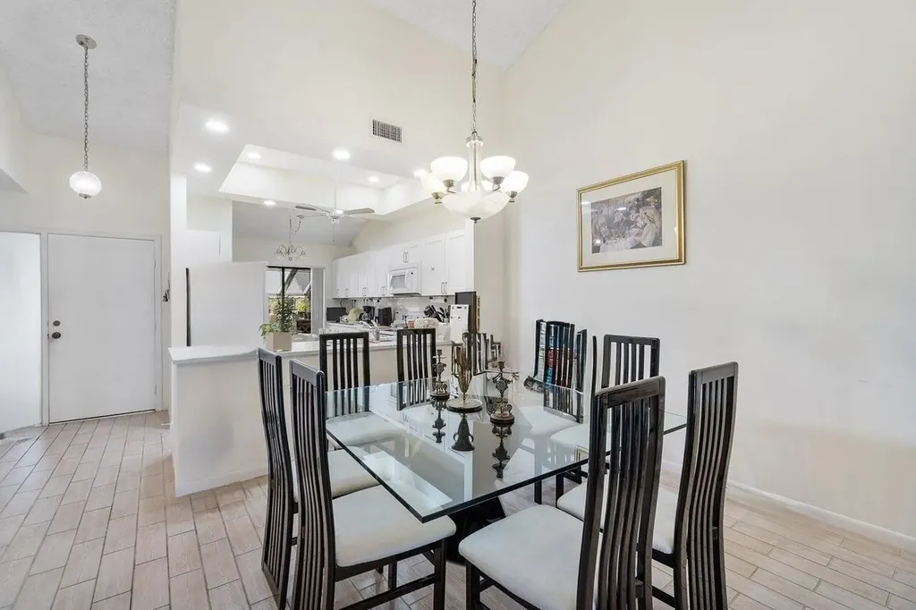 10900 Waterberry Court Boca Raton FL 33498