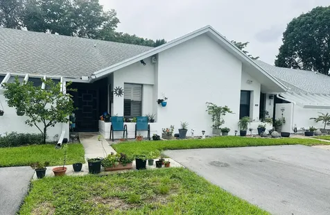 10900 Waterberry Court Boca Raton FL 33498