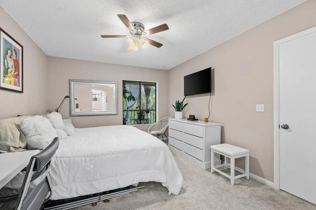 5100 Las Verdes Circle Delray Beach FL 33484