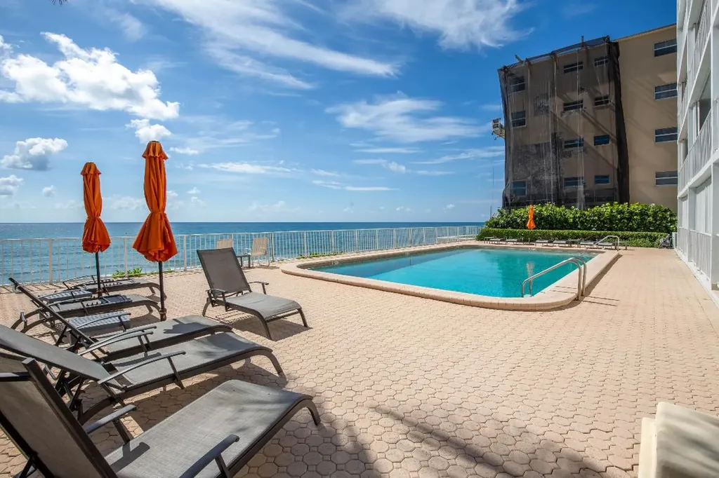 4200 S Ocean Boulevard South Palm Beach FL 33480