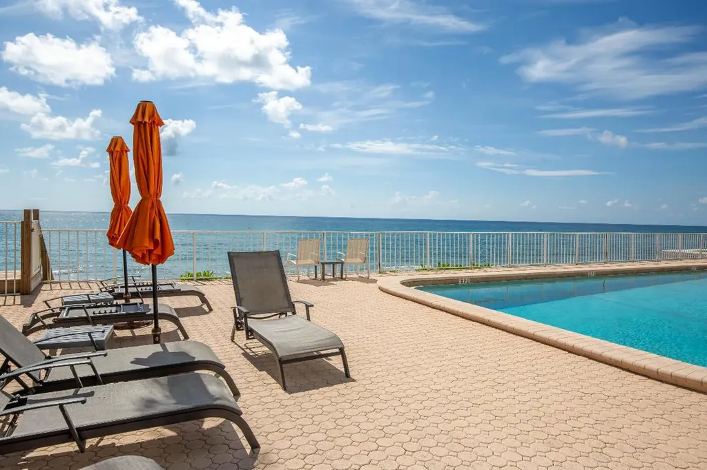 4200 S Ocean Boulevard South Palm Beach FL 33480