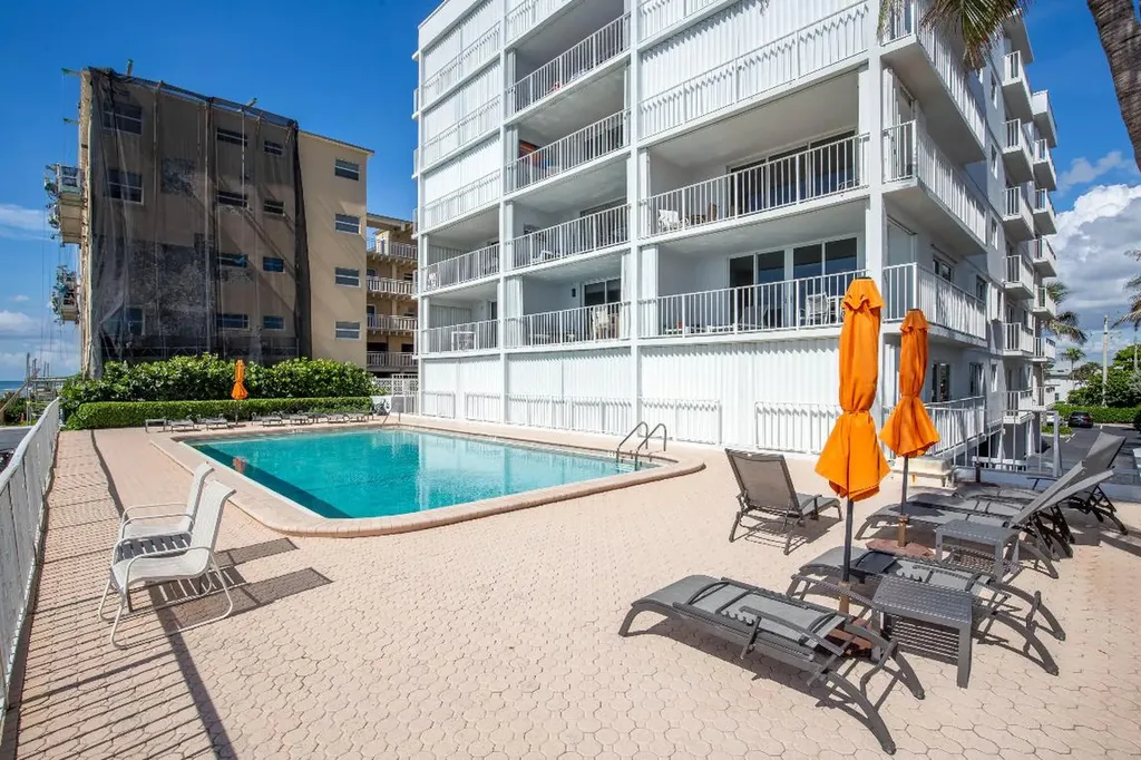 4200 S Ocean Boulevard South Palm Beach FL 33480