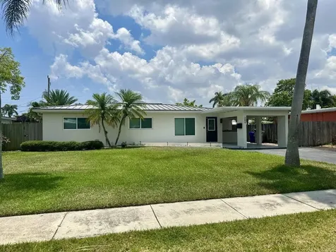 284 SW 11th Street Pompano Beach FL 33060