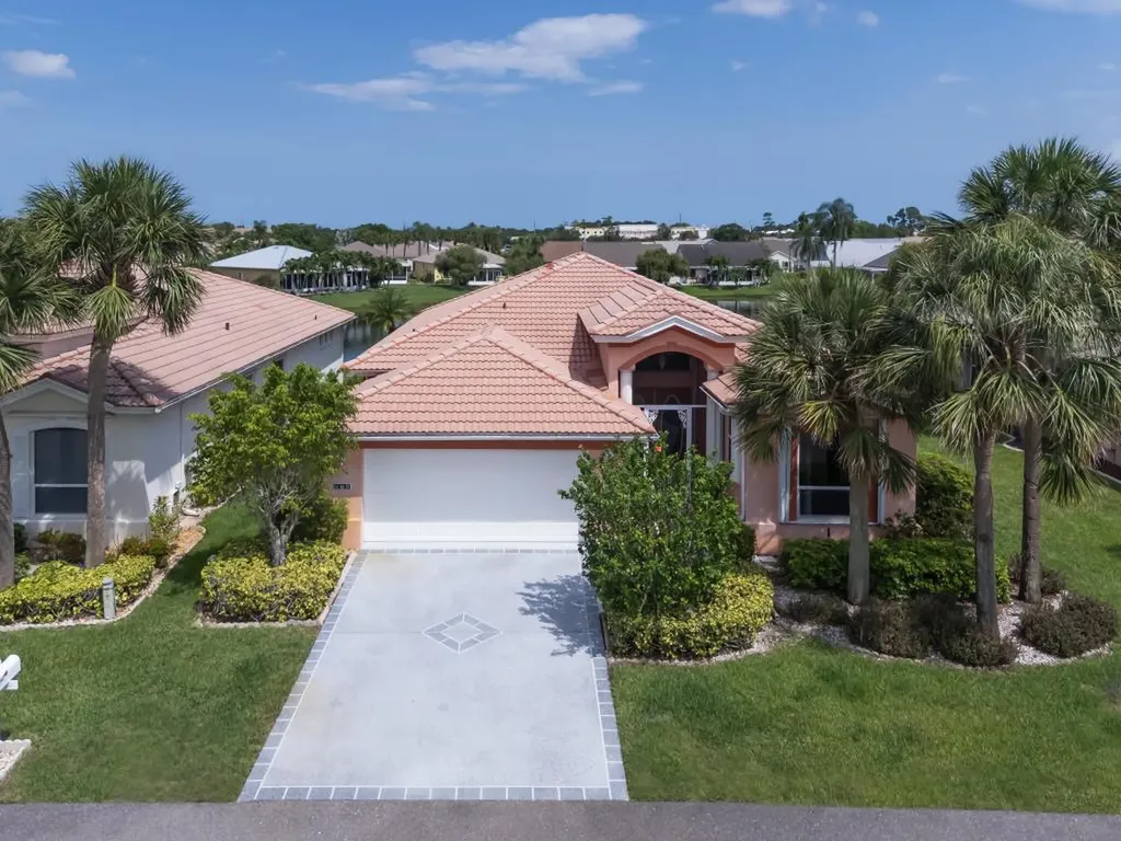 570 NW Lambrusco Drive Port St Lucie FL 34986